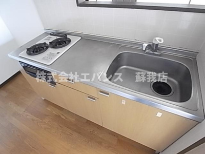 【キッチン】 | パレシオングリーンヒルズ | コンパクトなキッチンで掃除もラクラク