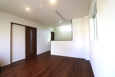 【居間・リビング】 | 高崎市福島町戸建賃貸住宅エステートハウス