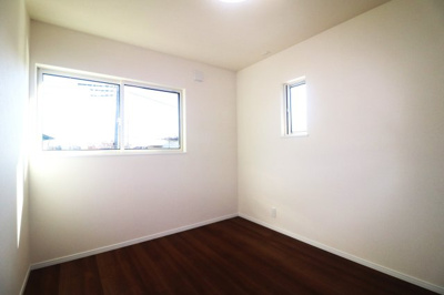 【洋室】 | 高崎市福島町戸建賃貸住宅エステートハウス | 2F5.2帖