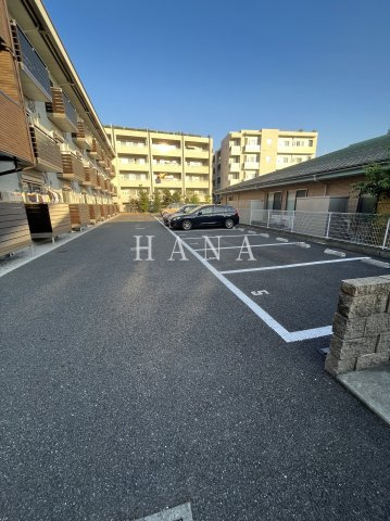KEEP　NEXTⅠの駐車場
