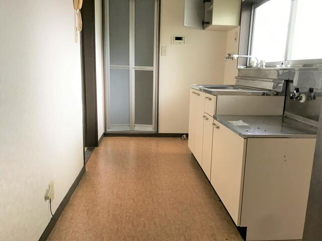 調布市多摩川２丁目の一戸建ての居間・リビング