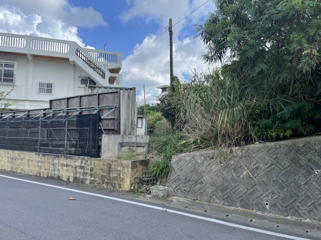 うるま市字上江洲売地の周辺