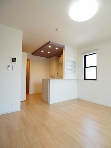 ノイ．グランツ　Ｅの内装