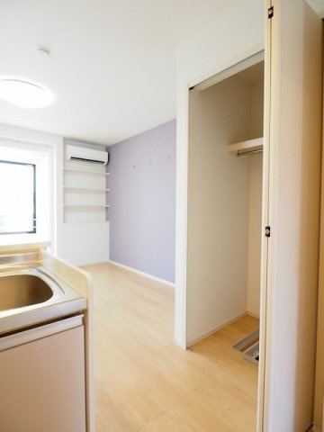 ノイ．グランツ　Ｅの収納