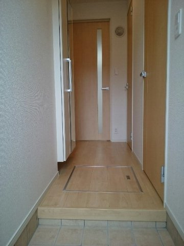 カルムＳの玄関