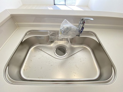 【キッチン】 | 那覇市具志（全7棟）A・C・D・E・F号棟 | C号棟　浄水器付き♪