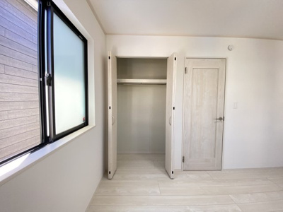 【収納】 | 那覇市具志（全7棟）A・C・D・E・F号棟 | C号棟　洋室6帖＋CL付き♪