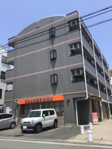 エスパシオ・アローネ鶴見の外観