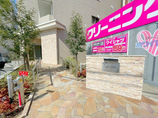 SGSA　STAGEのエントランス