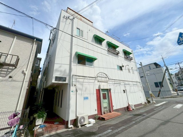 三麗ハイツの外観
