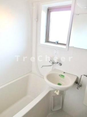 氷川台10フラッツの浴室