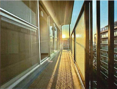 【バルコニー】 | パレ京橋１番館