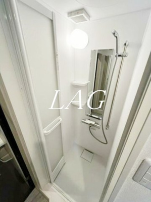 【浴室】 | フルハウス | シャワールームになります。