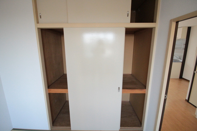 グリーンハイツAの収納