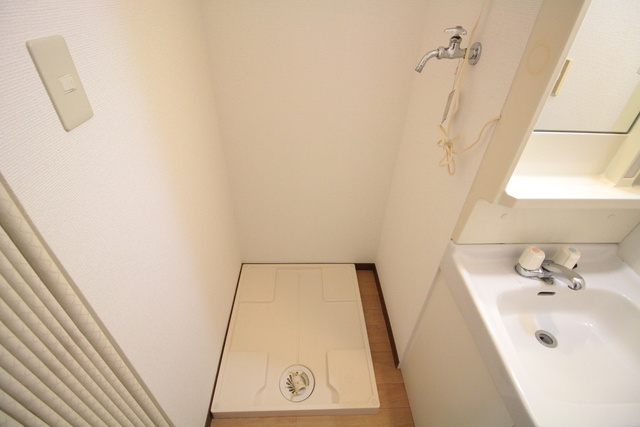 グリーンハイツAの居間・リビング