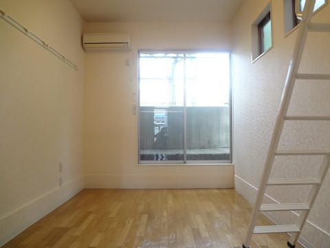 アーバンタナカの寝室