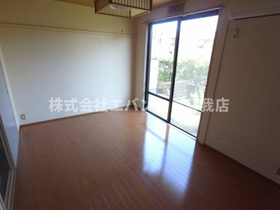 【洋室】 | ハイツ・アリエス