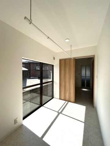 庄内町6丁目　中古戸建のランドリースペース