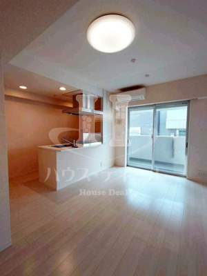 【居間・リビング】 | KYビル | ゆったり過ごせる居間です