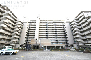 鉄骨鉄筋コンクリート造13階建