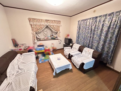 【居間・リビング】 | 吾妻郡嬬恋村大字鎌原 中古戸建