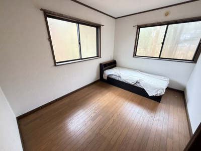 【寝室】 | 吾妻郡嬬恋村大字鎌原 中古戸建