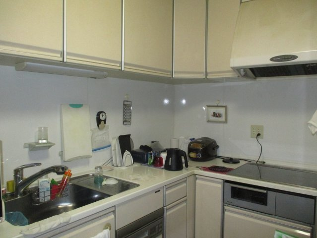 倉敷市日吉町　中古戸建てのキッチン