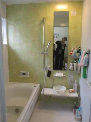 倉敷市日吉町　中古戸建ての浴室