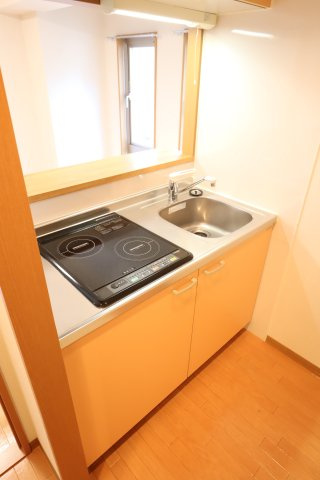 大阪市都島区東野田町１丁目の賃貸マンションのキッチン