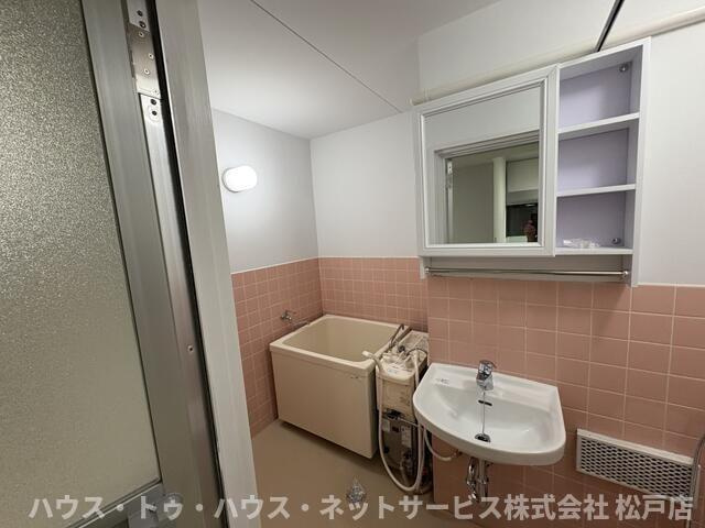 リンデンハイム白山の浴室