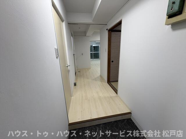 リンデンハイム白山の玄関