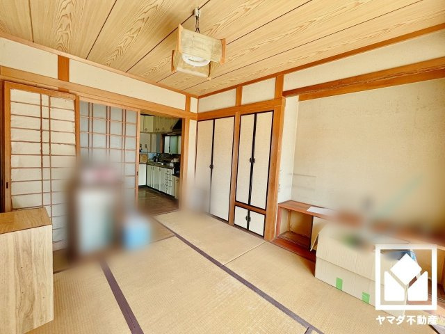 南区東九条中御霊町の居間・リビング