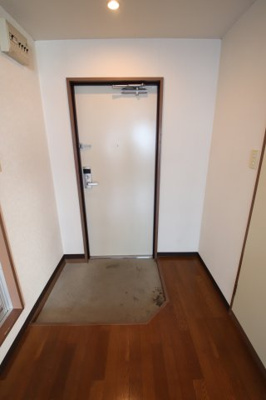 【玄関】 | ポプリオンガーデン