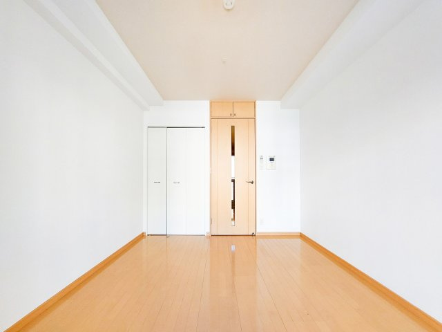 サヴォイテンジンスクワイヤー　10階の居間・リビング|別号室のものになります。現状優先。