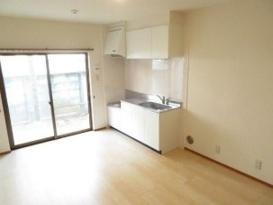 【居間・リビング】 | ファミール和田 | 8.7帖のきれいなDK。