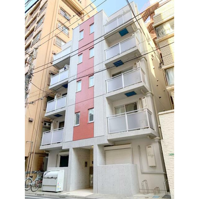 【外観】 | プリマヴェーラ練馬 | 鉄筋コンクリート造のがっちりとした建物。