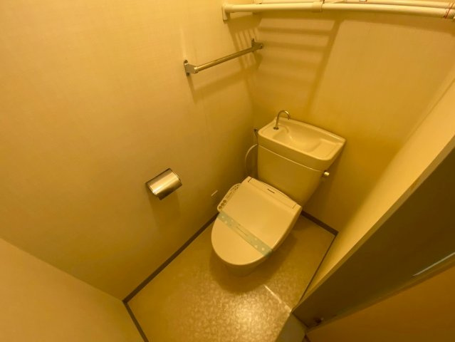 エトワール王子のトイレ