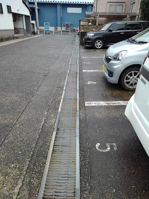 コーポ　すまいるはうすの駐車場|駐車場