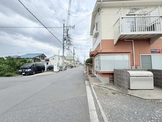 川越市広栄町　建築条件なし売地　東武東上線『川越駅』徒歩28分　【大塚小学区】の前面道路含む現地写真