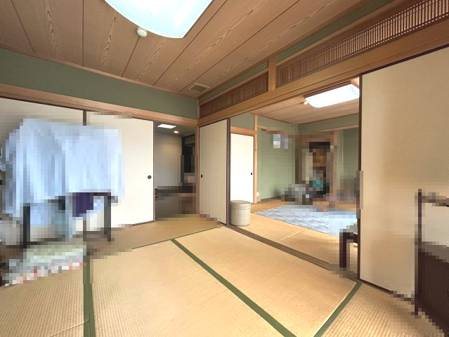 【商談中】一棟ビル　長岡京市久貝2丁目の和室|和室を繋げて、広々とご使用いただくことも可能です！