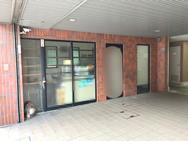 【価格改定】一棟ビル　長岡京市久貝2丁目の外観|事務室・テナントとしてご使用も可能です。