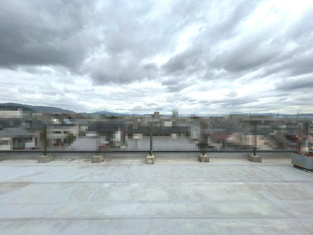 一棟ビル　長岡京市久貝2丁目のバルコニー|屋上です。