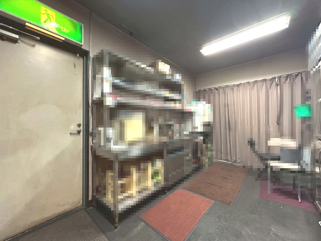 【価格改定】一棟ビル　長岡京市久貝2丁目のその他|配膳室もございます。