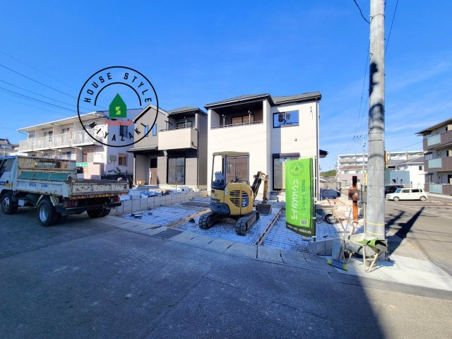 宮崎市清武町加納2011番-2棟（B号棟）の前面道路含む現地写真|見学の時間などお気軽にお問い合わせ下さい。