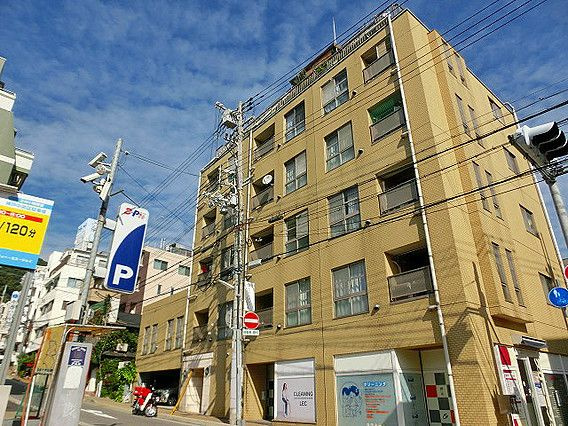 カサベラ異人館山本通