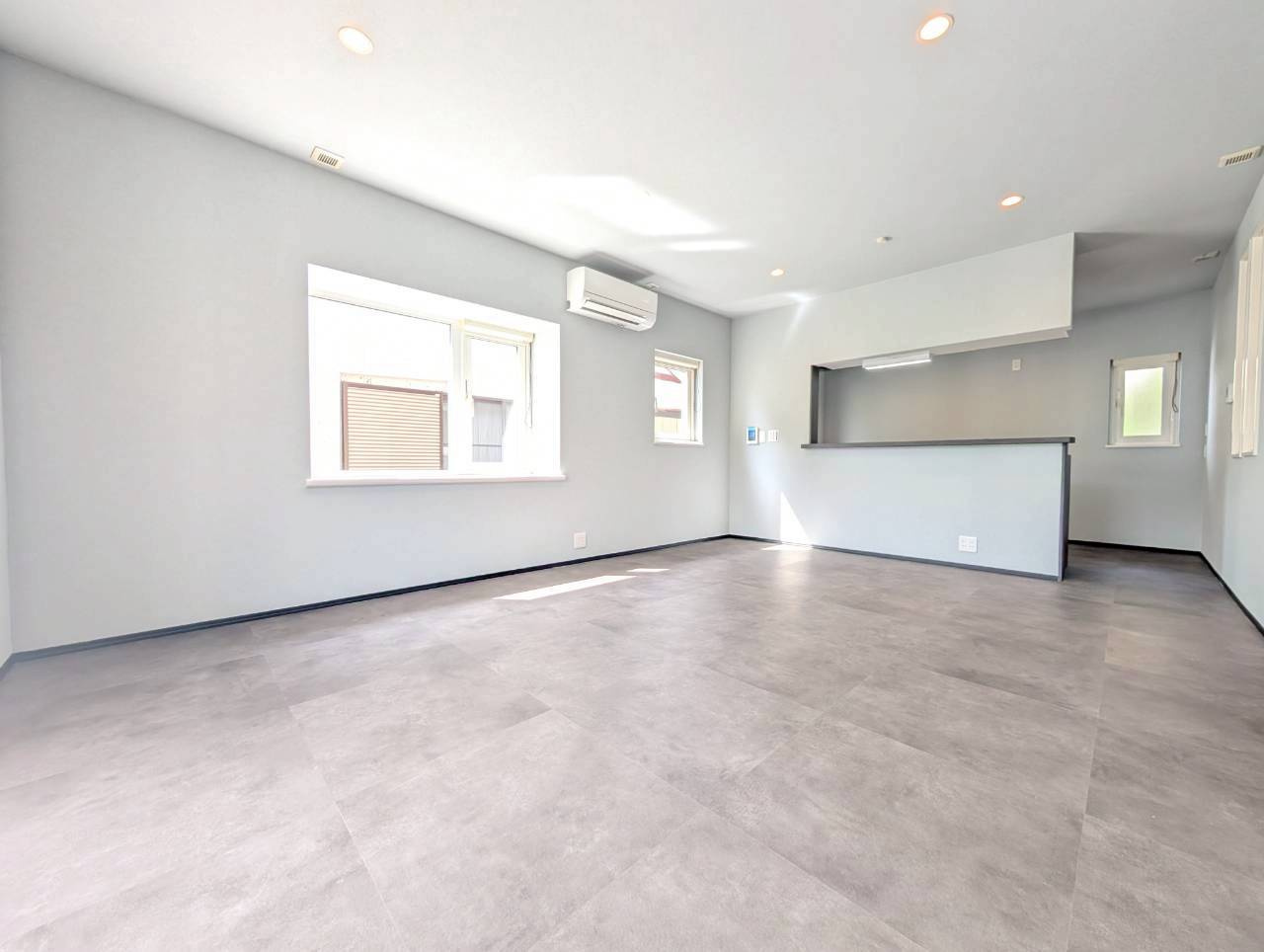 宮崎市本郷北方　中古戸建の居間・リビング