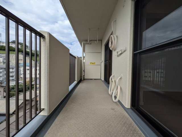 【バルコニー】