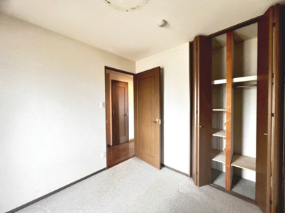 【収納】 | グラン・コート堺石津川公園 | 【収納】収納もあるので、家族の思い出も大切にしまっておけますね！