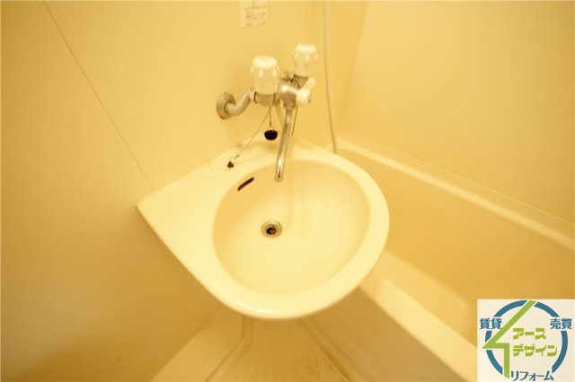 マッティーナ神戸参番館の洗面所|※類似写真