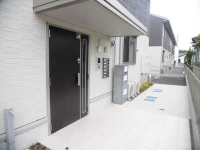 【エントランス】 | Full　Bliss　/Into　Bliss　Into　Bliss（ｲﾝﾄﾌﾞﾘｽ）